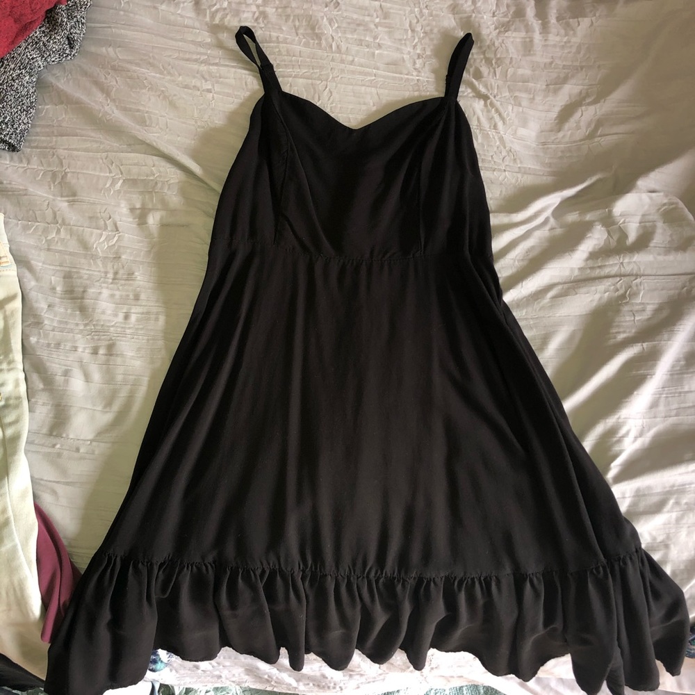 Thin Strap Flowy Dress w/ Ruffles
